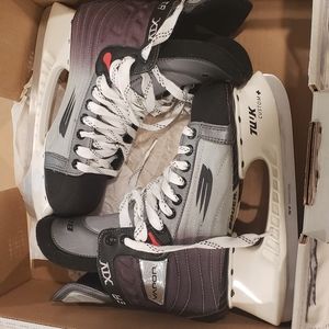 Bauer Nike Vapor XVI Hockey Ice Skates